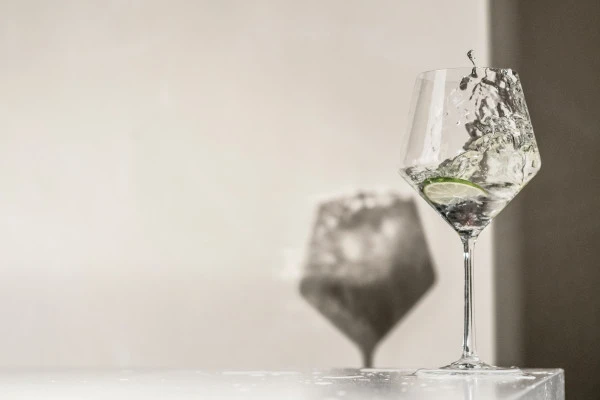 Burgunder Rotweinglas Pure – Bild 9